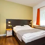 Bed and breakfast Fehér Sas Panzió