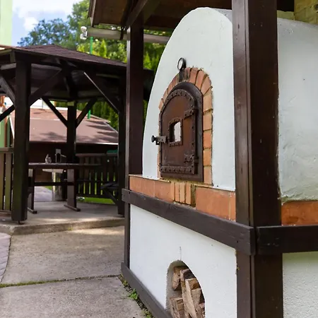 ベッド・アンド・ブレックファスト Feher Sas Panzio