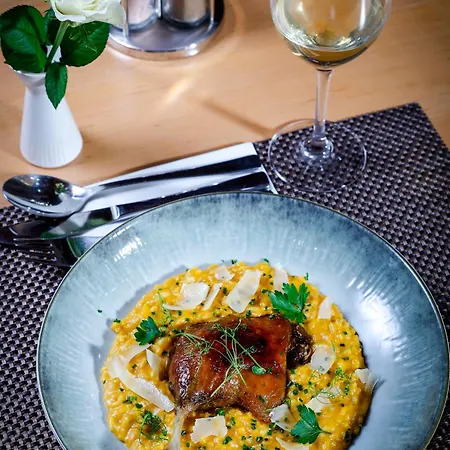 Frühstückspension Fehér Sas Panzió Bánkút