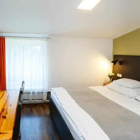 Feher Sas Panzio Bed & Breakfast *