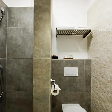 Feher Sas Panzio Bed & Breakfast 3*