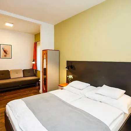 Bed & Breakfast Feher Sas Panzio *