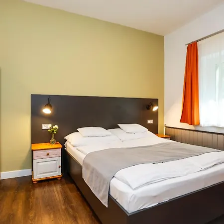 Bed & Breakfast Feher Sas Panzio